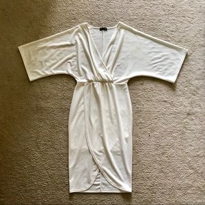 PLT Low V-neck Flowy Dress